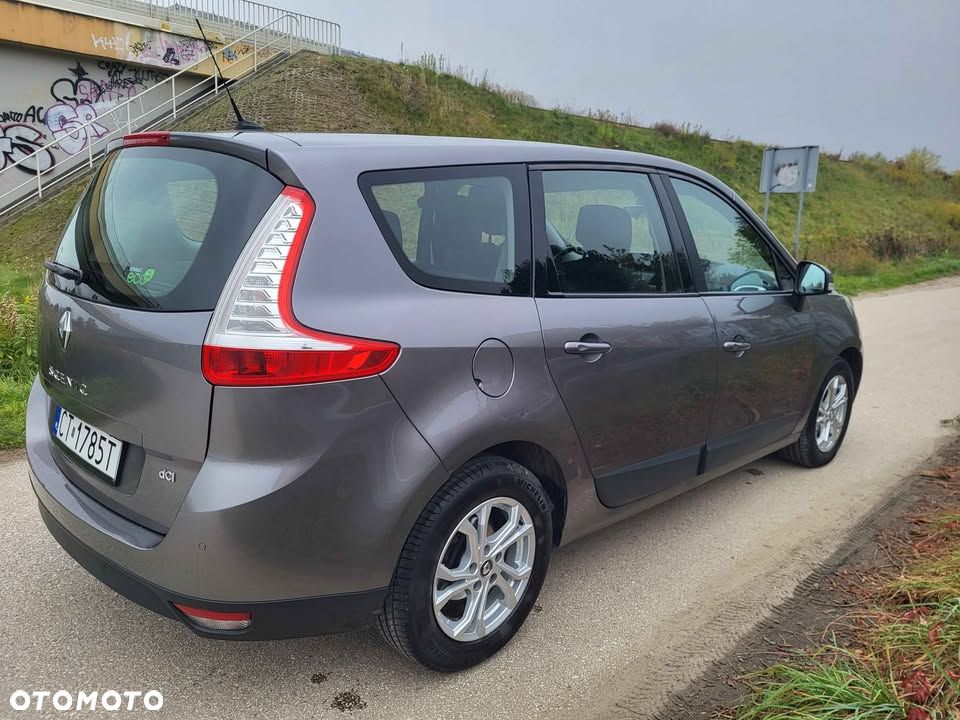 Renault Scenic 2013 photo 5