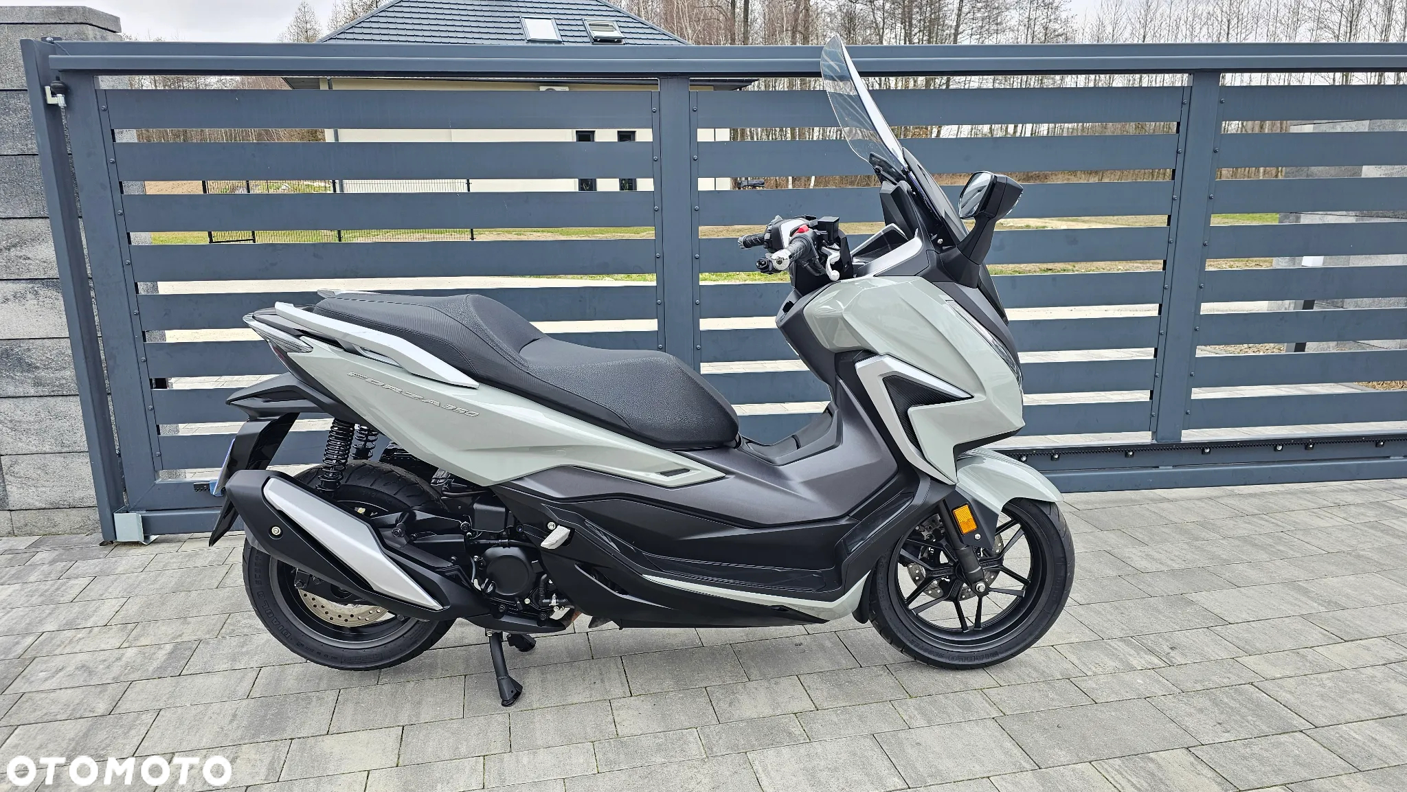 Honda NSS - 4