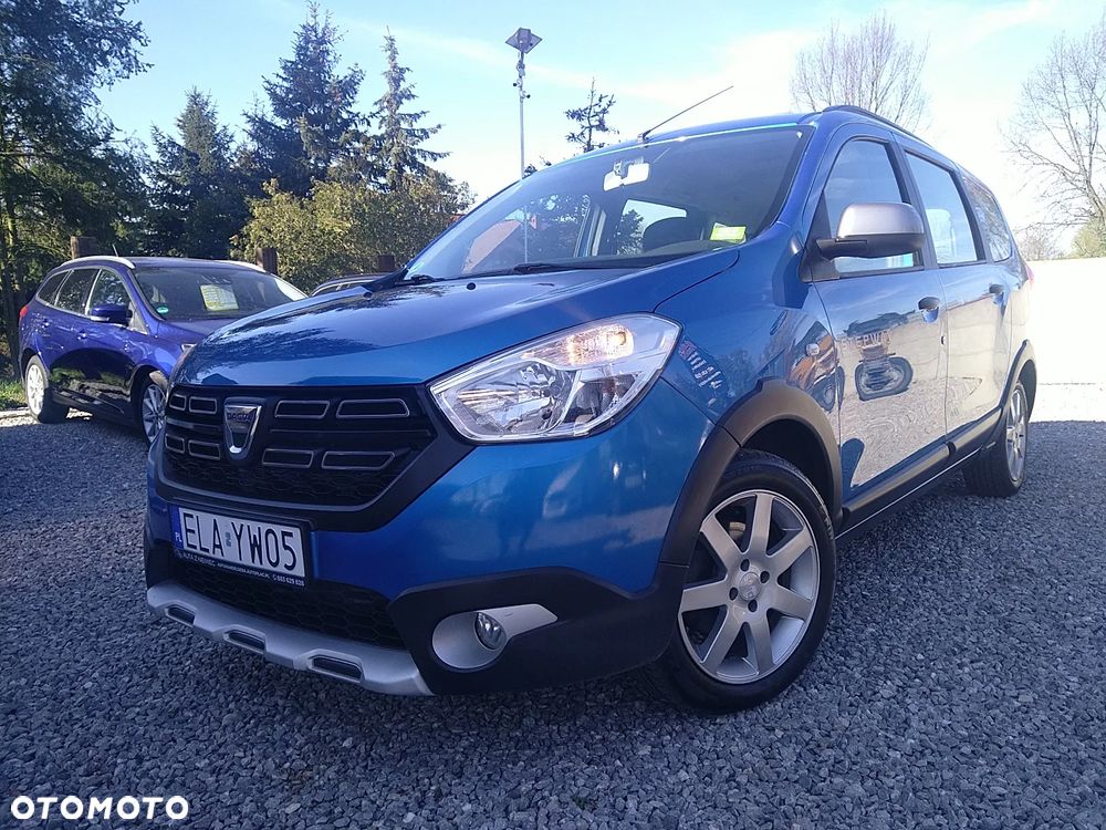 Dacia Lodgy TCe 115 Stepway - 1