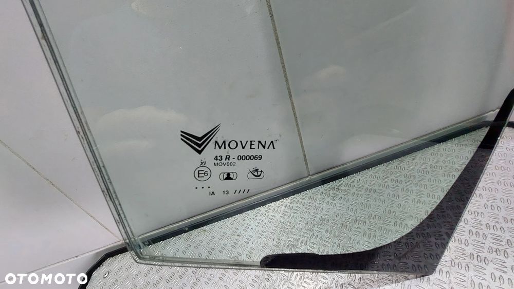 SZYBA BOCZNA TRÓJKĄT PRAWA PRZEDNIA DRZWI RENAULT MASTER III - IV 3-4 PODWÓJNA - 2