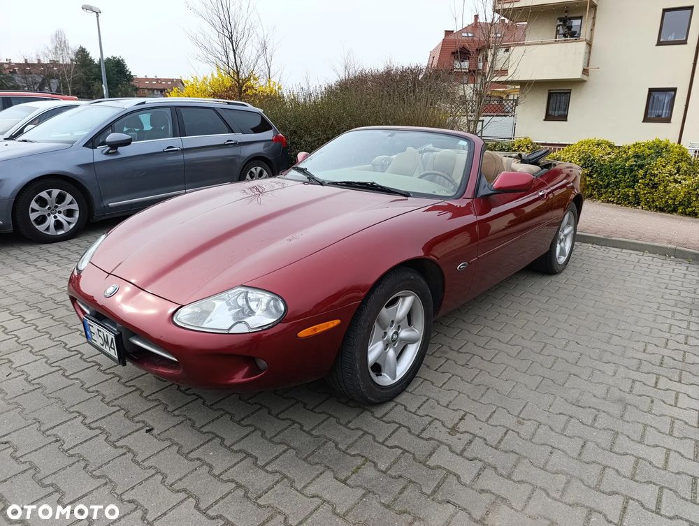 Jaguar XK Cabrio - 2