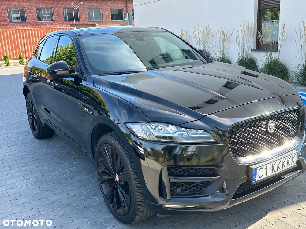 Jaguar F-Pace
