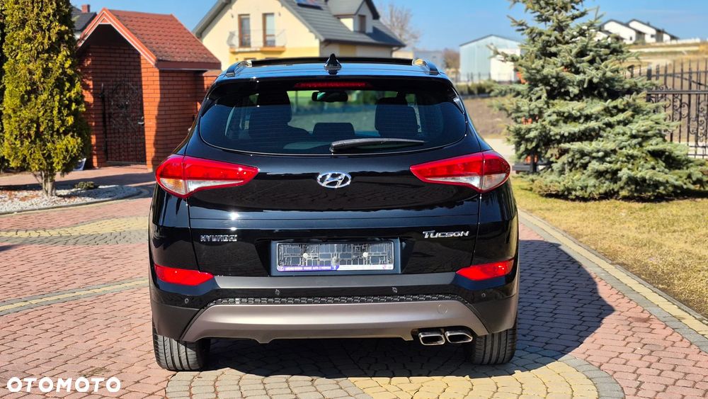 Hyundai Tucson 2.0 CRDI 2WD Style - 31