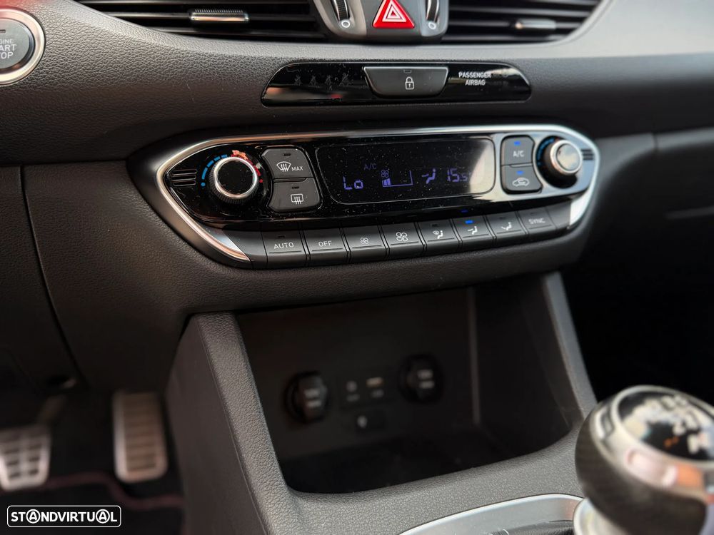 Hyundai i30 N 2.0 T-GDI Performance - 14