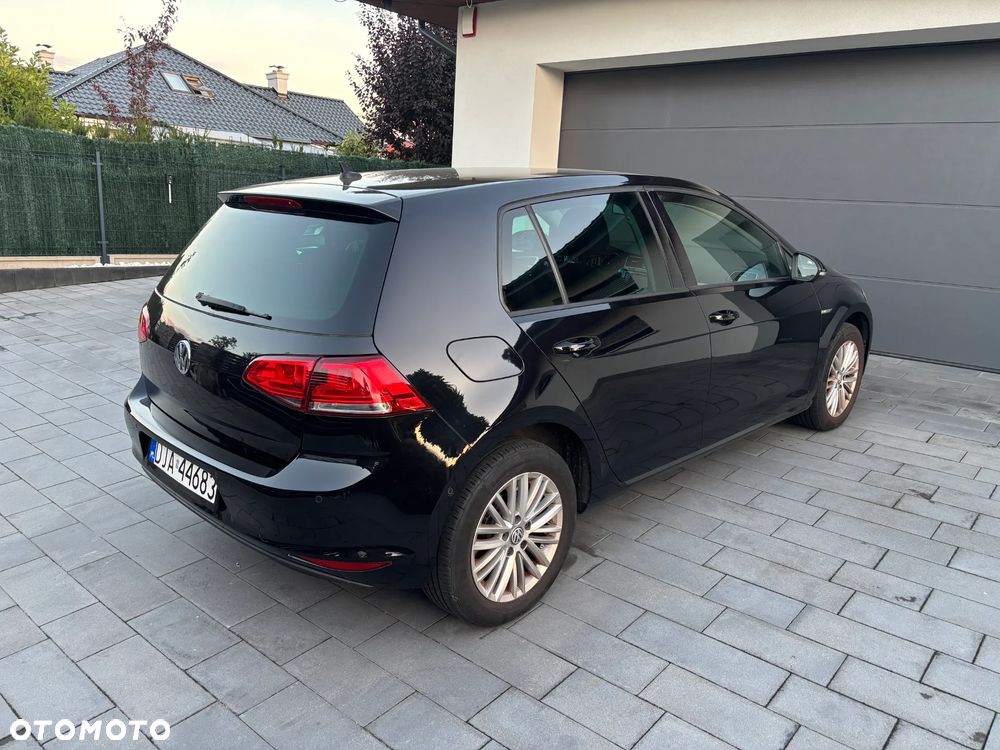 Volkswagen Golf 1.2 TSI BlueMotion Technology Cup - 5