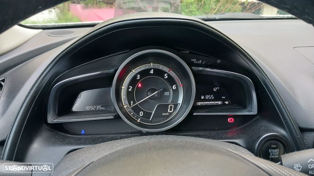 Mazda CX-3 1.5 Sky.Excellence Navi - 8