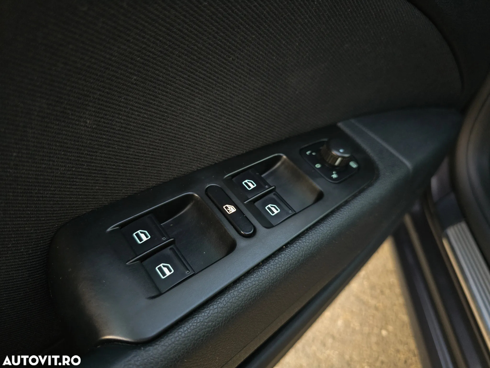 Skoda Superb Combi 1.6 TDI Ambition - 20