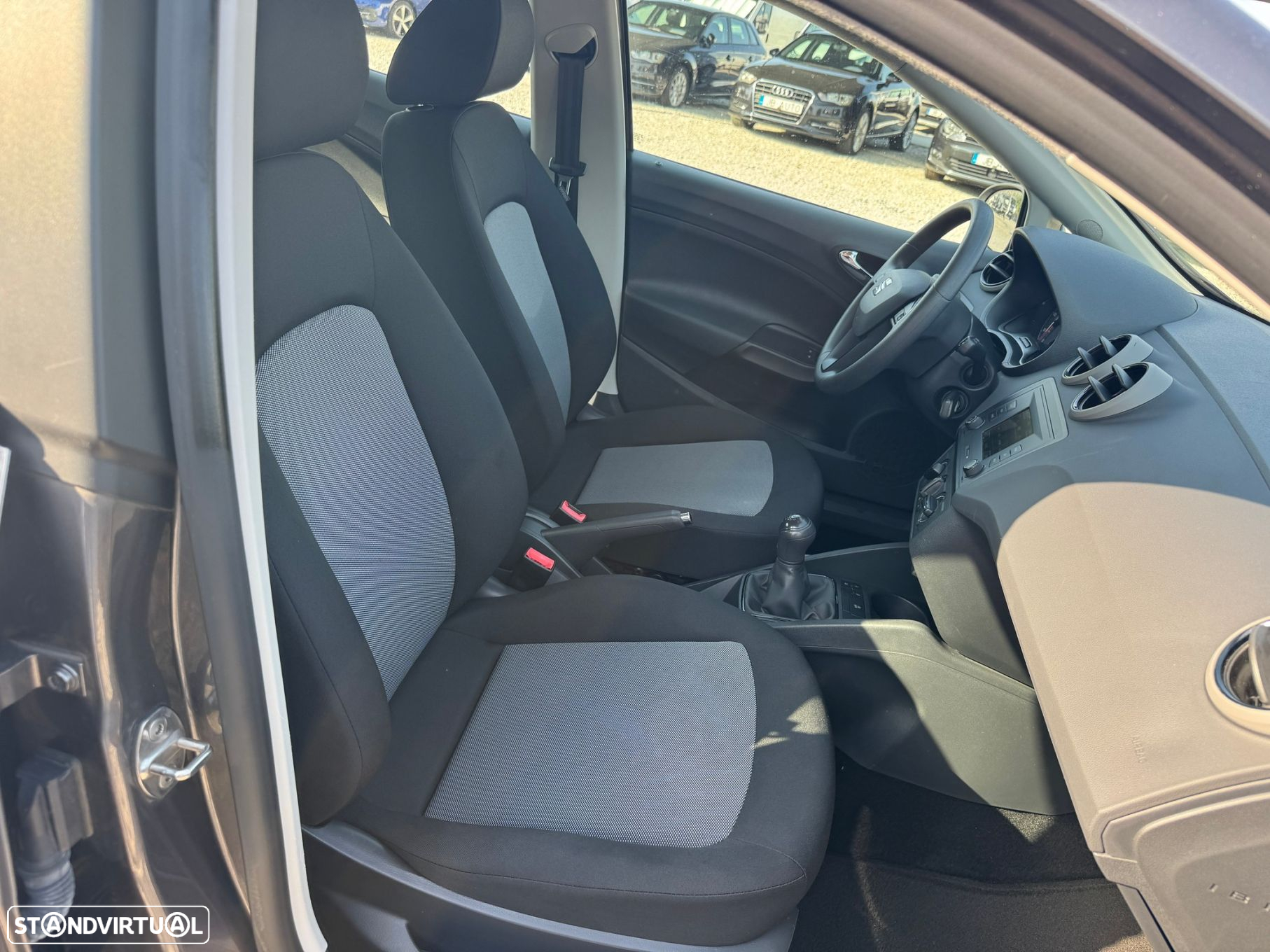 SEAT Ibiza 1.4 TDI Ecomotive Reference - 11