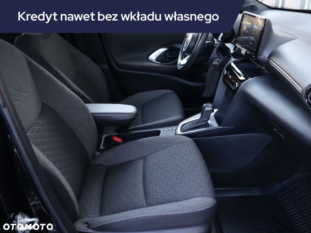 Toyota Yaris Cross - 11