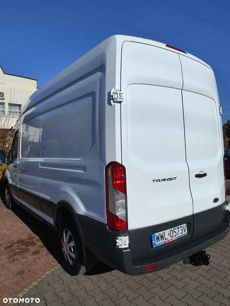 Ford Transit - 26