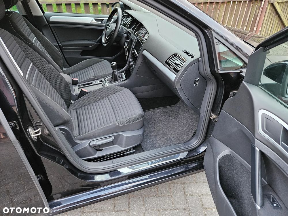 Volkswagen Golf 1.6 TDI 4Motion BlueMotion Technology Cup - 5