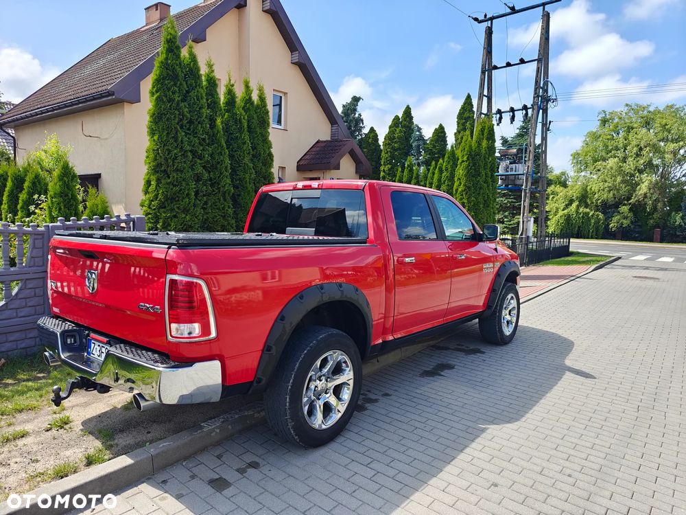 RAM 1500 Crew Cab Laramie - 3