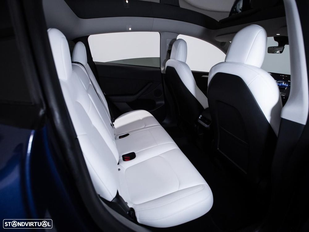 Tesla Model Y Long Range Tração Integral - 13
