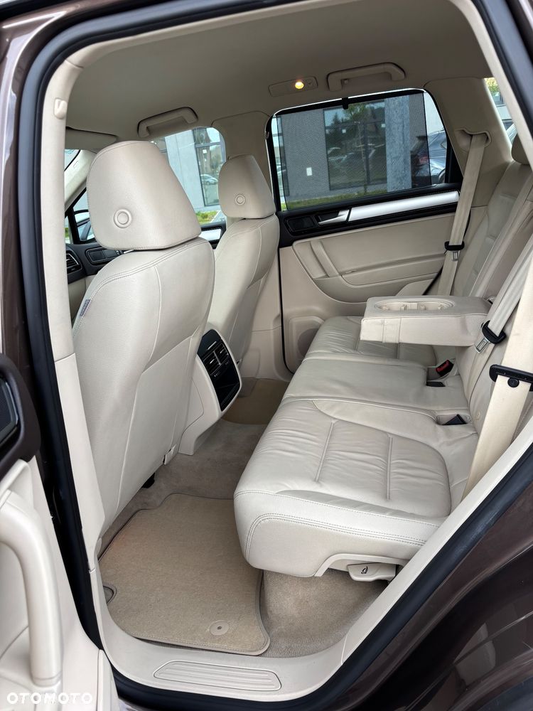 Volkswagen Touareg 3.0 V6 TDI 4XMot BMT - 25