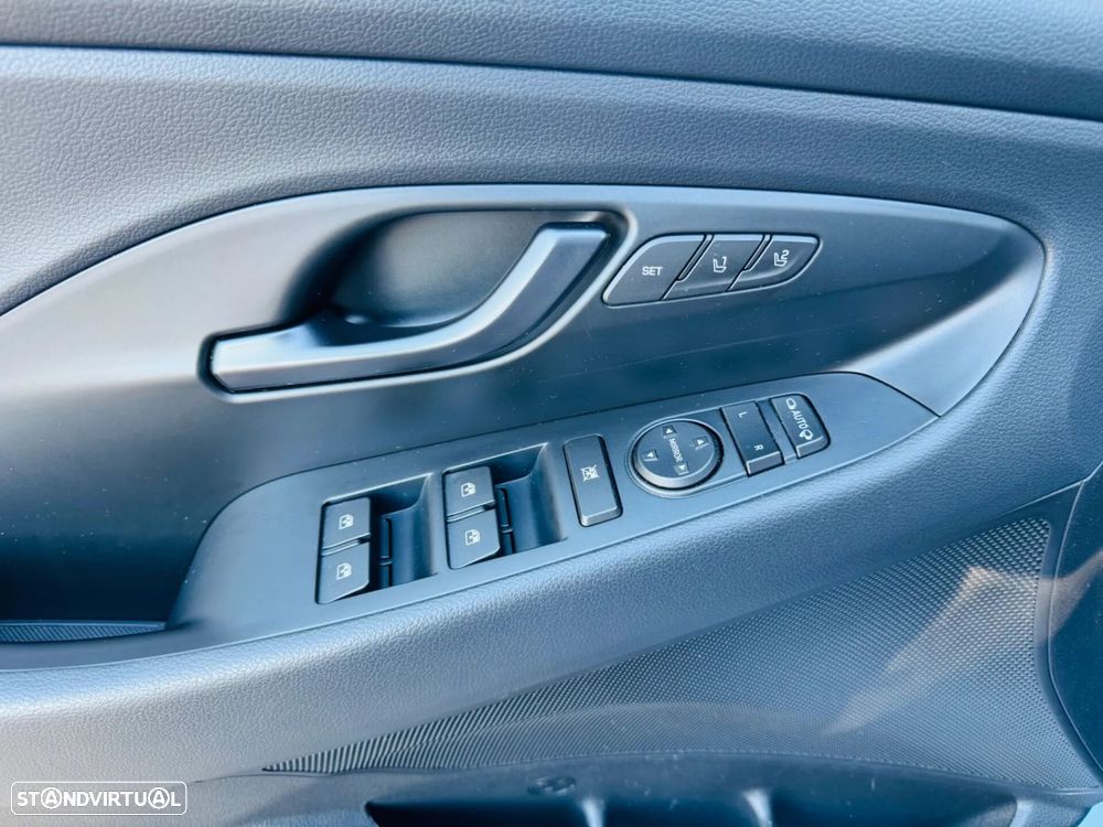 Hyundai i30 N 2.0 T-GDi Pack Performance - 28