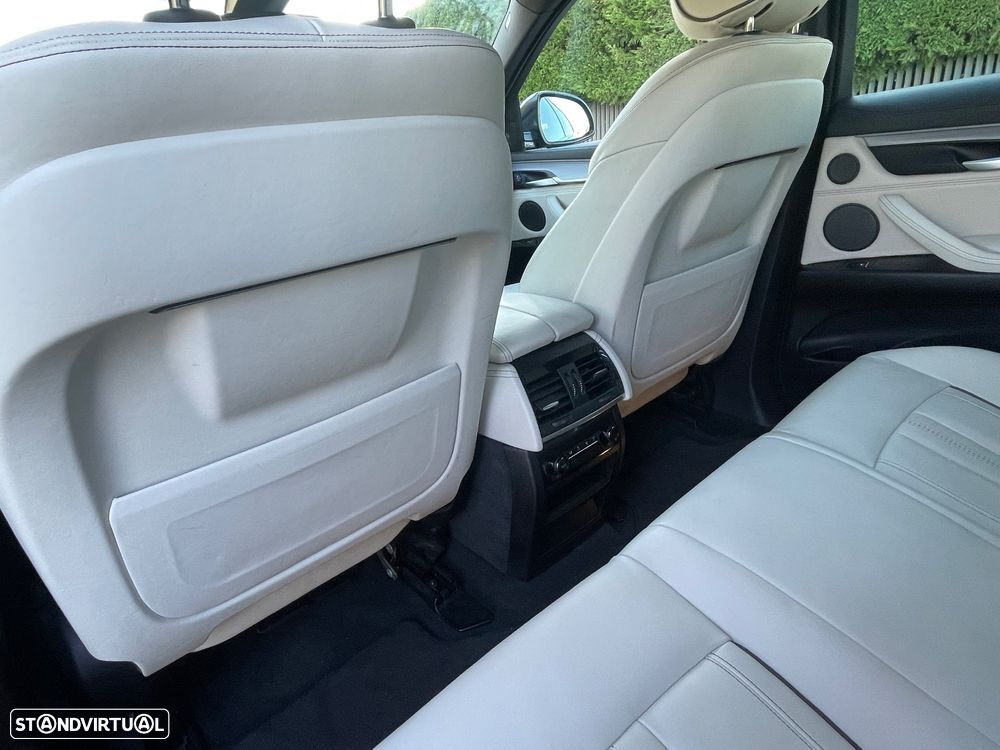 BMW X6 M50 d xDrive - 28