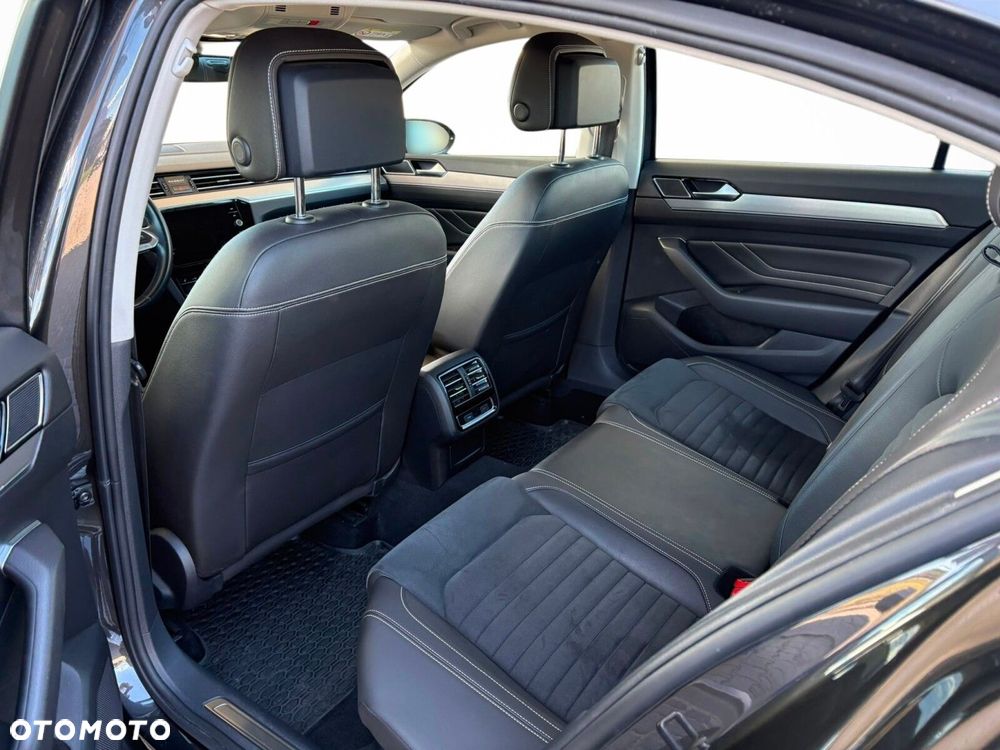 Volkswagen Passat 2.0 TSI Elegance DSG - 6