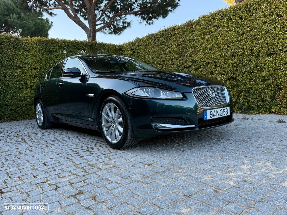Jaguar XF 2.2 D Luxury 139g - 39