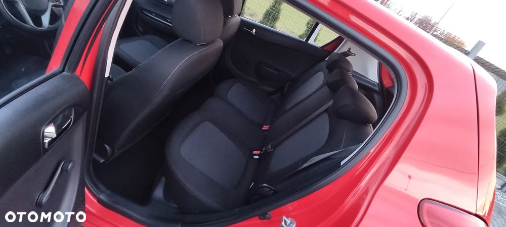 Hyundai i20 1.2 Fifa World Cup Edition - 28