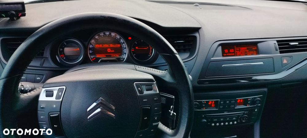 Citroën C5 HDi 135 FAP Confort - 13