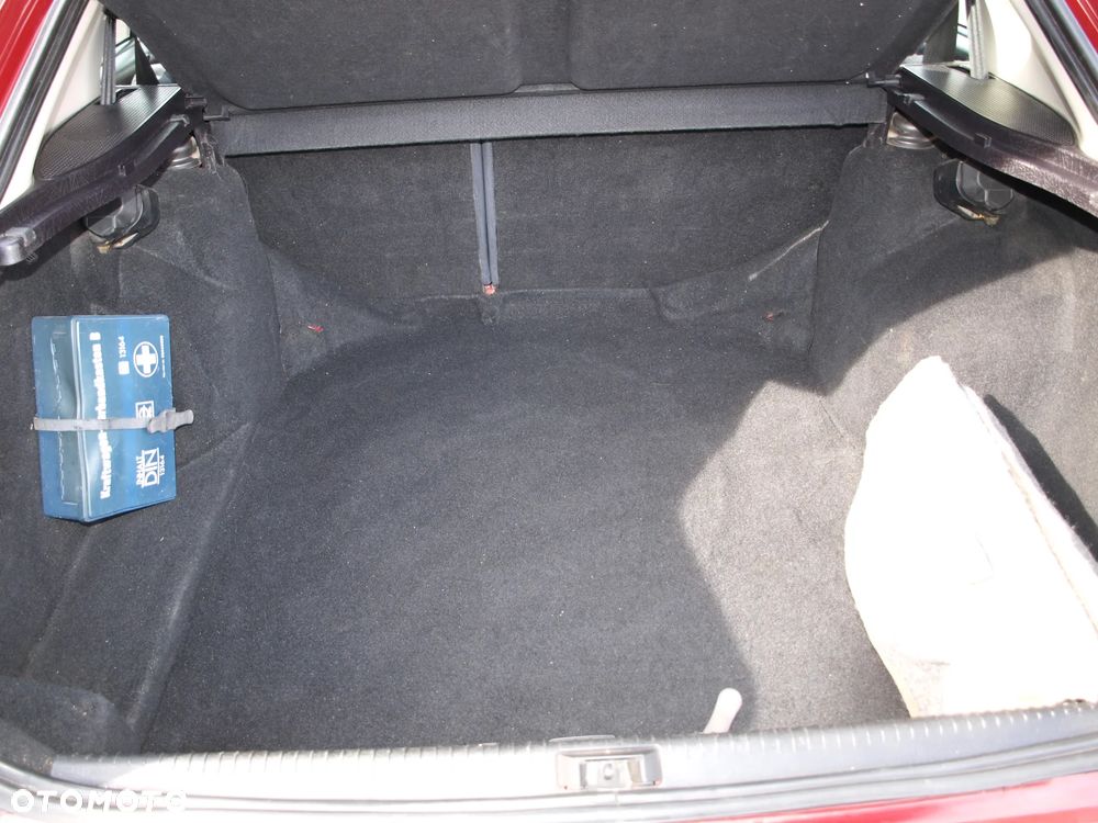 Seat Toledo 1.6 Stella - 12