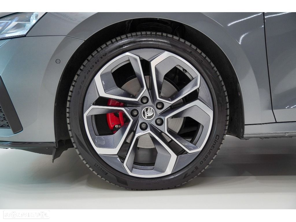 Skoda Octavia Break 2.0 TDI RS DSG - 12