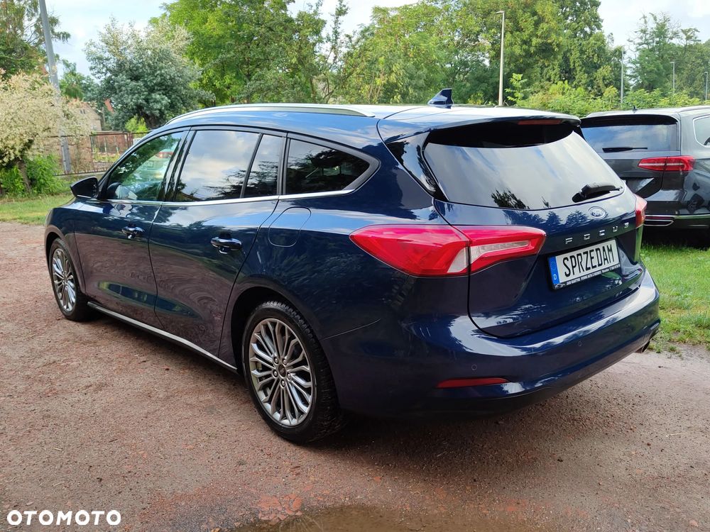 Ford Focus 1.5 EcoBlue Start-Stopp-System TITANIUM STYLE - 6