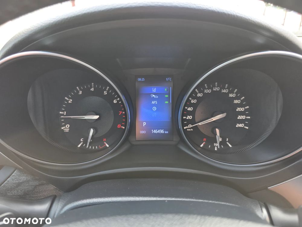Toyota Avensis 2.0 Prestige MS - 21