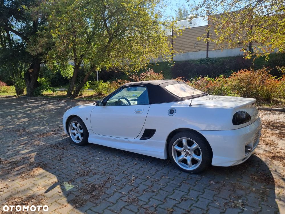 MG Tf 2004 photo 4