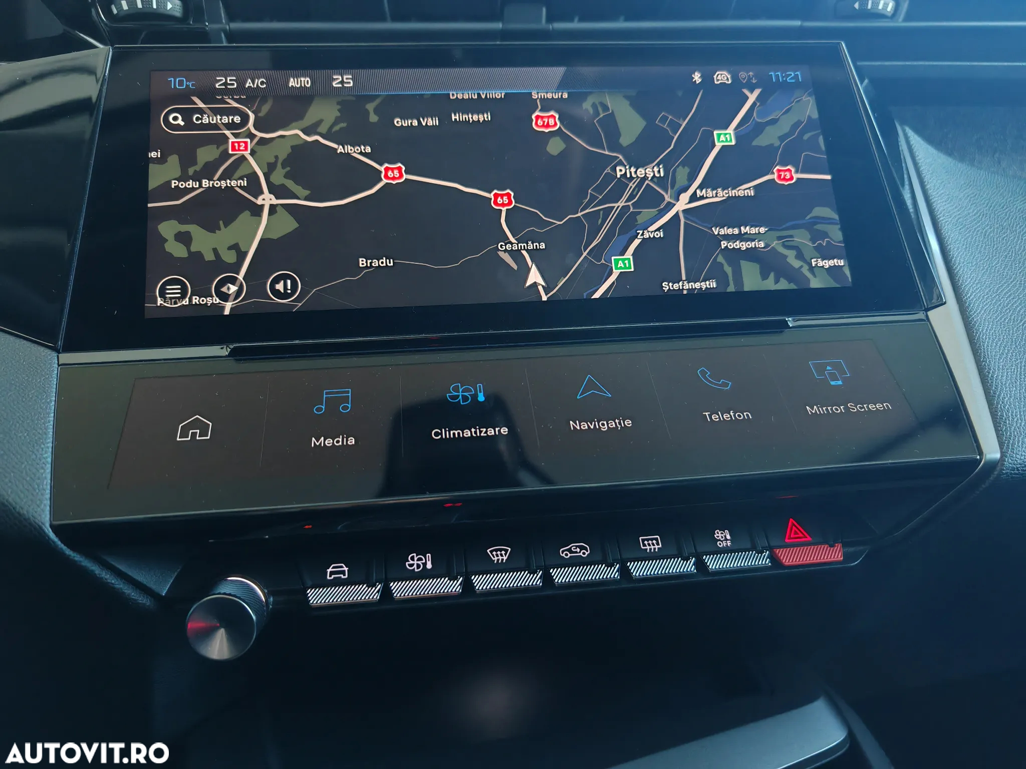 Peugeot 408 1.2L PureTech 130 S&S EAT8 Allure - 21