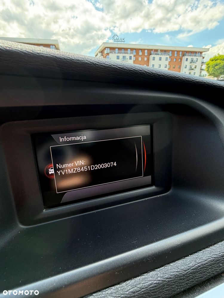 Volvo V40 Cross Country D2 Momentum - 21