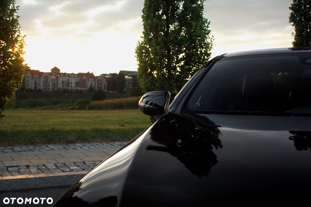 Mercedes-Benz CLS - 10
