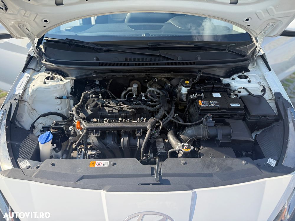 HYUNDAI i20 2024 — imagine 8