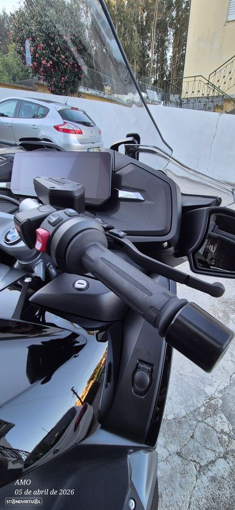 BMW R 1250 RT TRIPLE BLACK - 12