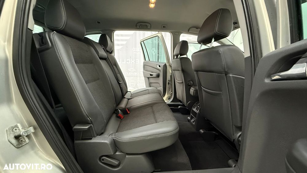 Opel Zafira 1.9 CDTI - 18