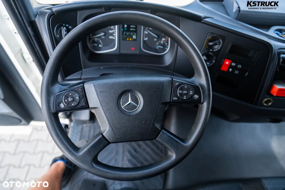 Mercedes-Benz Atego 818 L Kontener 7,25 - 22