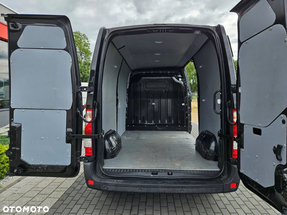 Renault Master L2H2 2.3dCi 136KM - 31