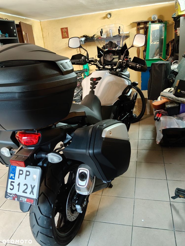 Suzuki V-STROM