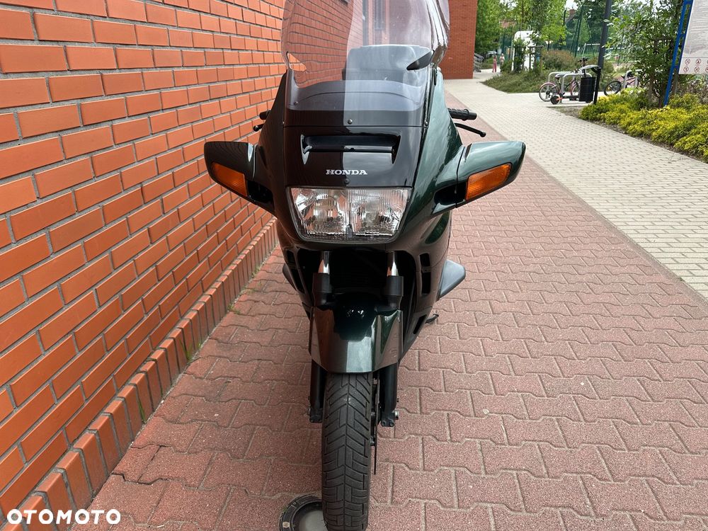 Honda ST - 8