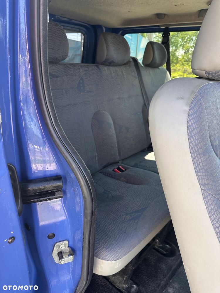 Renault Trafic Passenger - 7