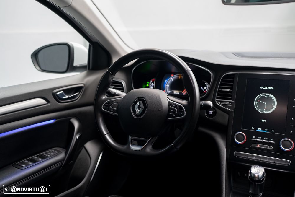 Renault Mégane 1.5 dCi Dynamique S SS - 12