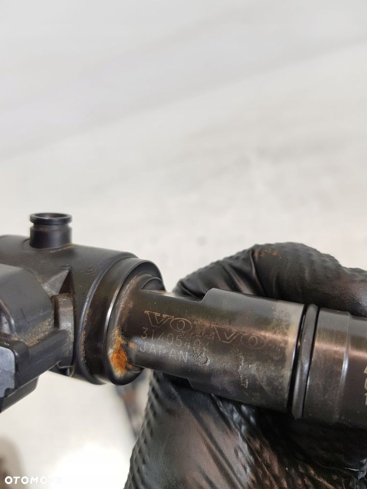 wtryskiwacz vea13-2370010-aab volvo 2.0d d5 s80 s40 s60 ii xc60 xc90 xc40 - 7