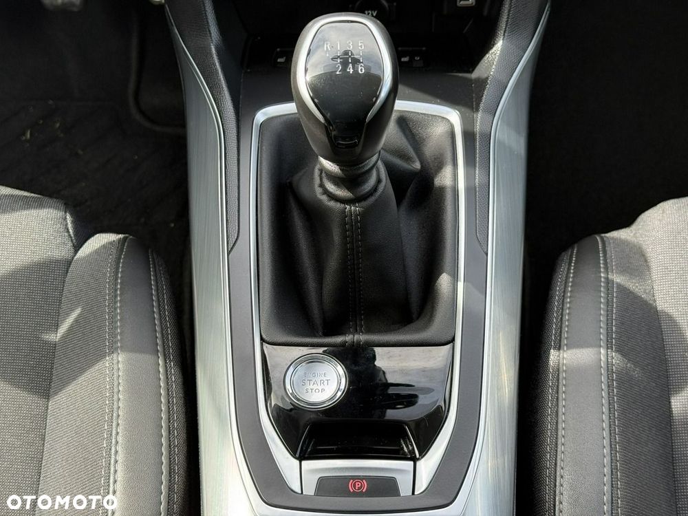 Peugeot 308 1.5 BlueHDi Business Line S&S - 23