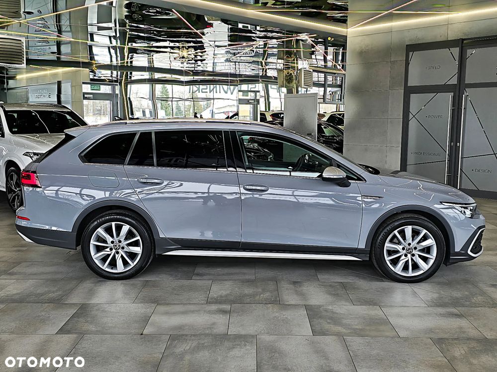 Volkswagen Golf 2.0 TDI 4Motion SCR DSG Alltrack - 9