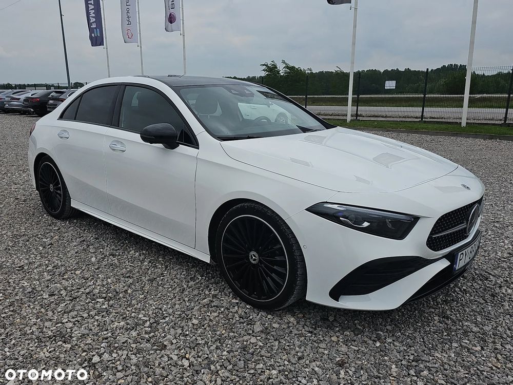 Mercedes-Benz Klasa A 200 4-Matic AMG Line 8G-DCT - 3