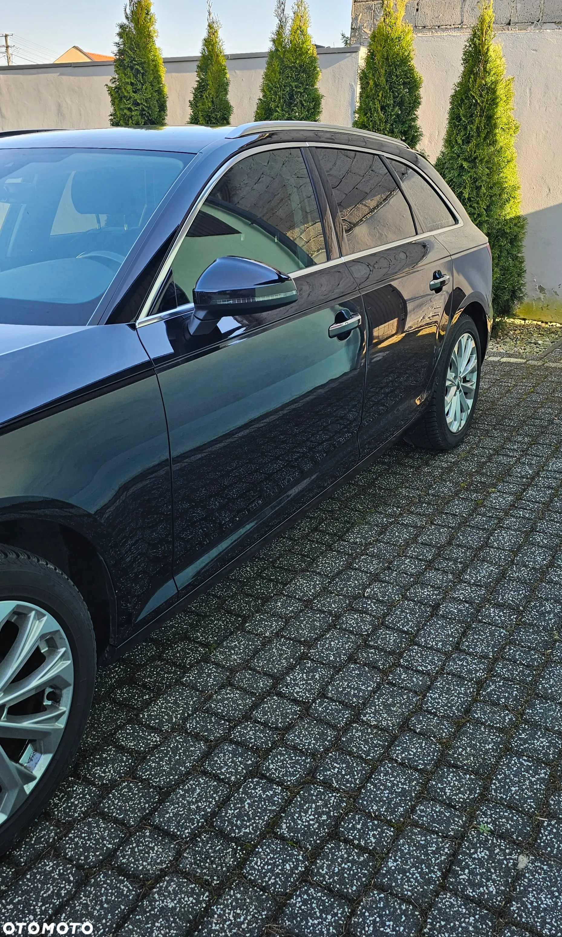 Audi A4 Avant 2.0 TDI S tronic design - 4