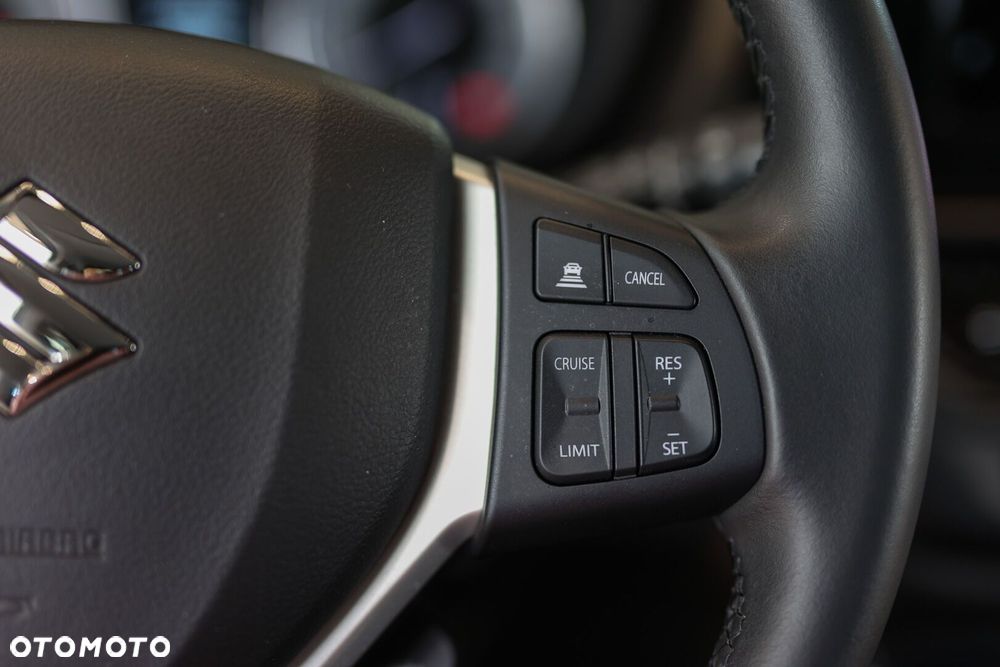 Suzuki SX4 S-Cross 1.4 SHVS Premium - 35