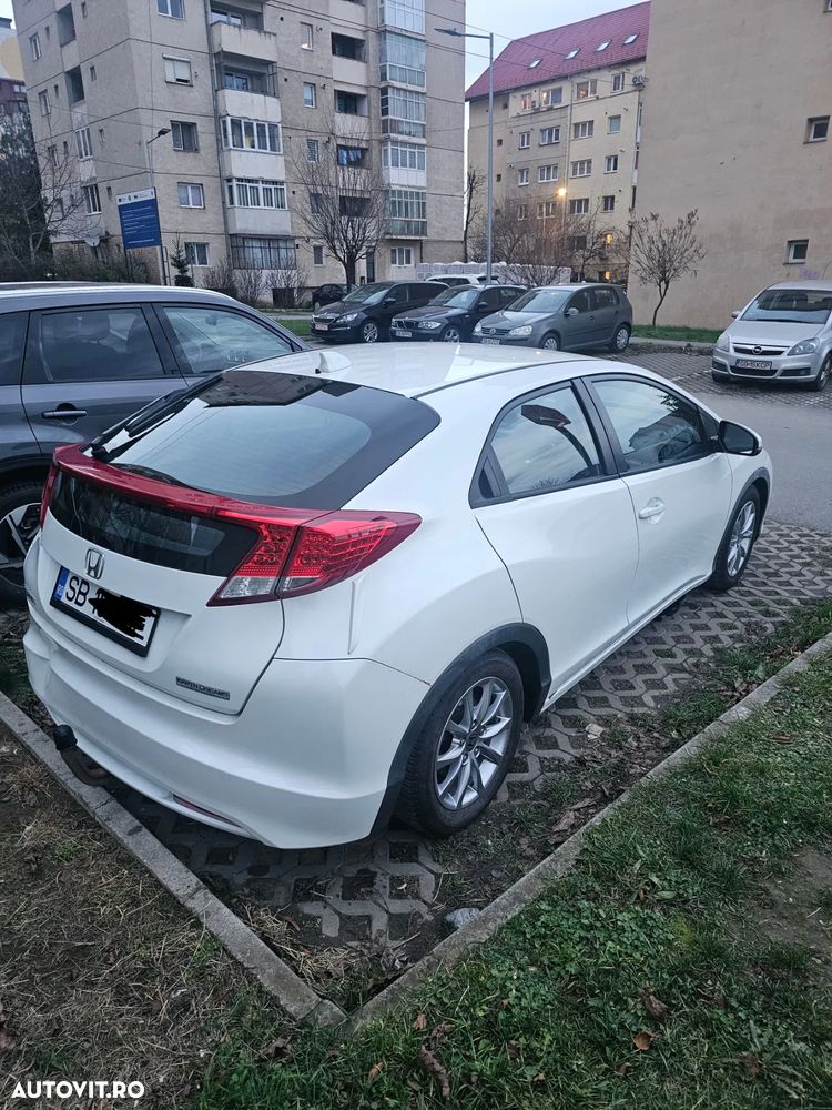 Honda Civic 1.6 i-DTEC MT S - 5