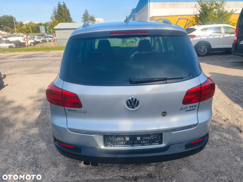 Volkswagen Tiguan - 12