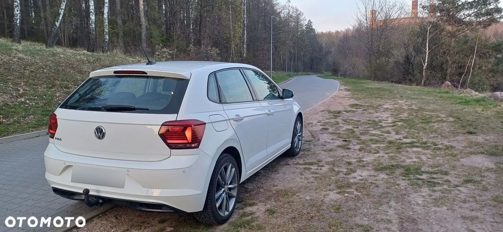 Volkswagen Polo 1.6 TDI SCR Comfortline - 23